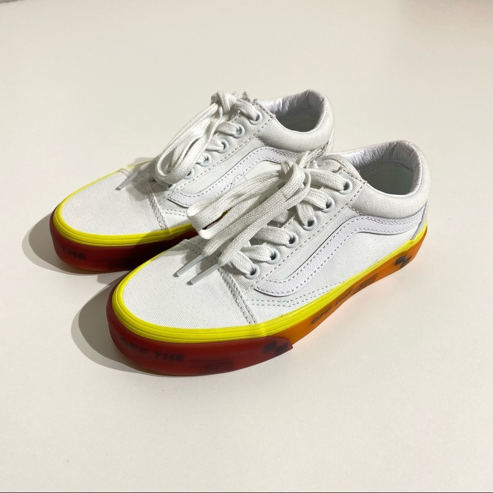 Vans Off the Wall Canvas White Red Orange Yellow Sz 5 Women’s 3.5 Men’s
